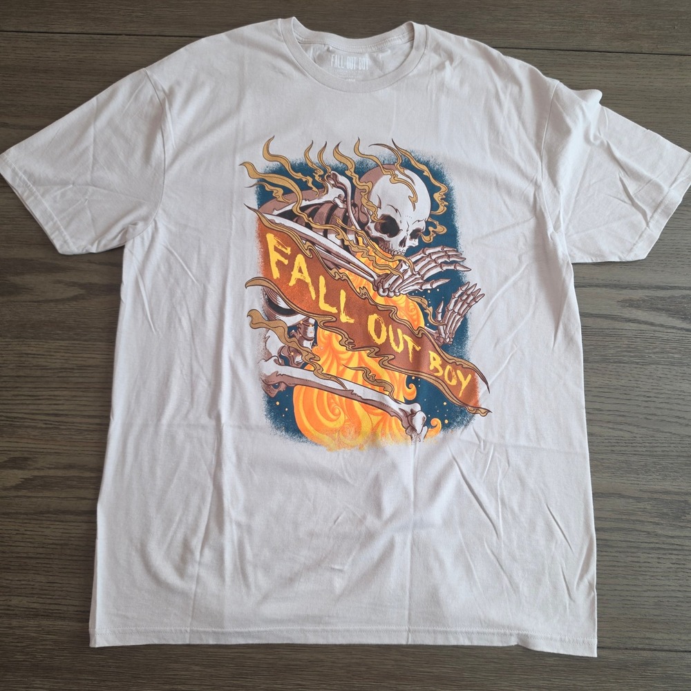 Fall Out Boy Skeleton Flame Graphic T-Shirt Light Grey Mens XL Licensed NWOT